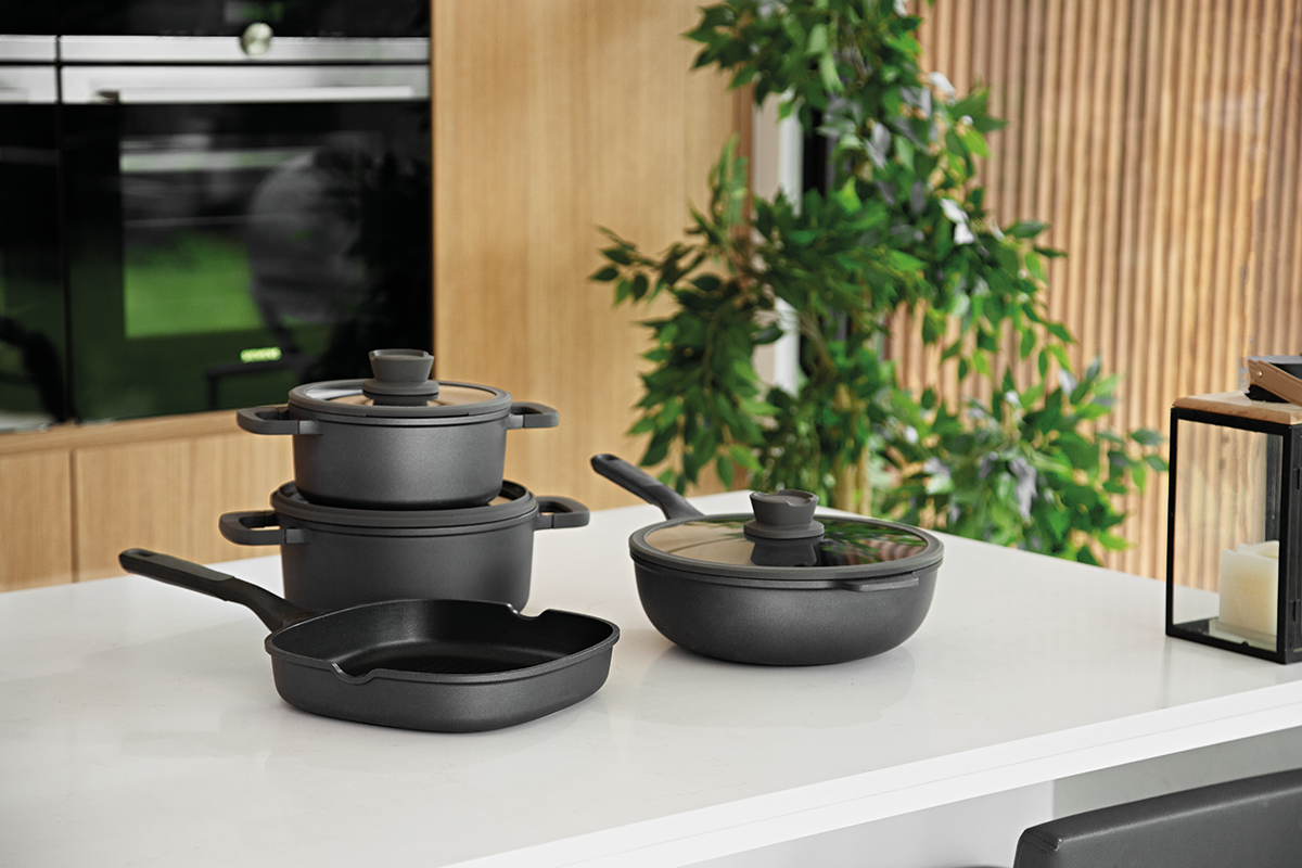 BergHOFF Glass Lid Stone+ 20cm - Transparent with Steam Vent, Silicone Rim and Stay-Cool Knob